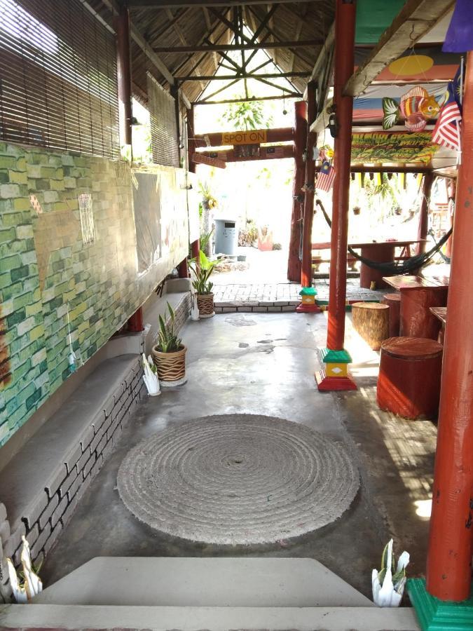 Nazri Nipah Camp Pangkor Hotel Кампунг Телук Нипа Екстериор снимка