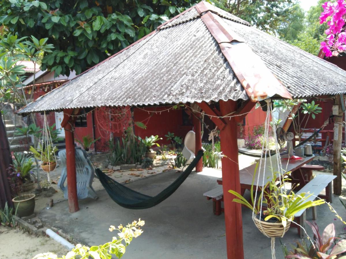 Nazri Nipah Camp Pangkor Hotel Кампунг Телук Нипа Екстериор снимка