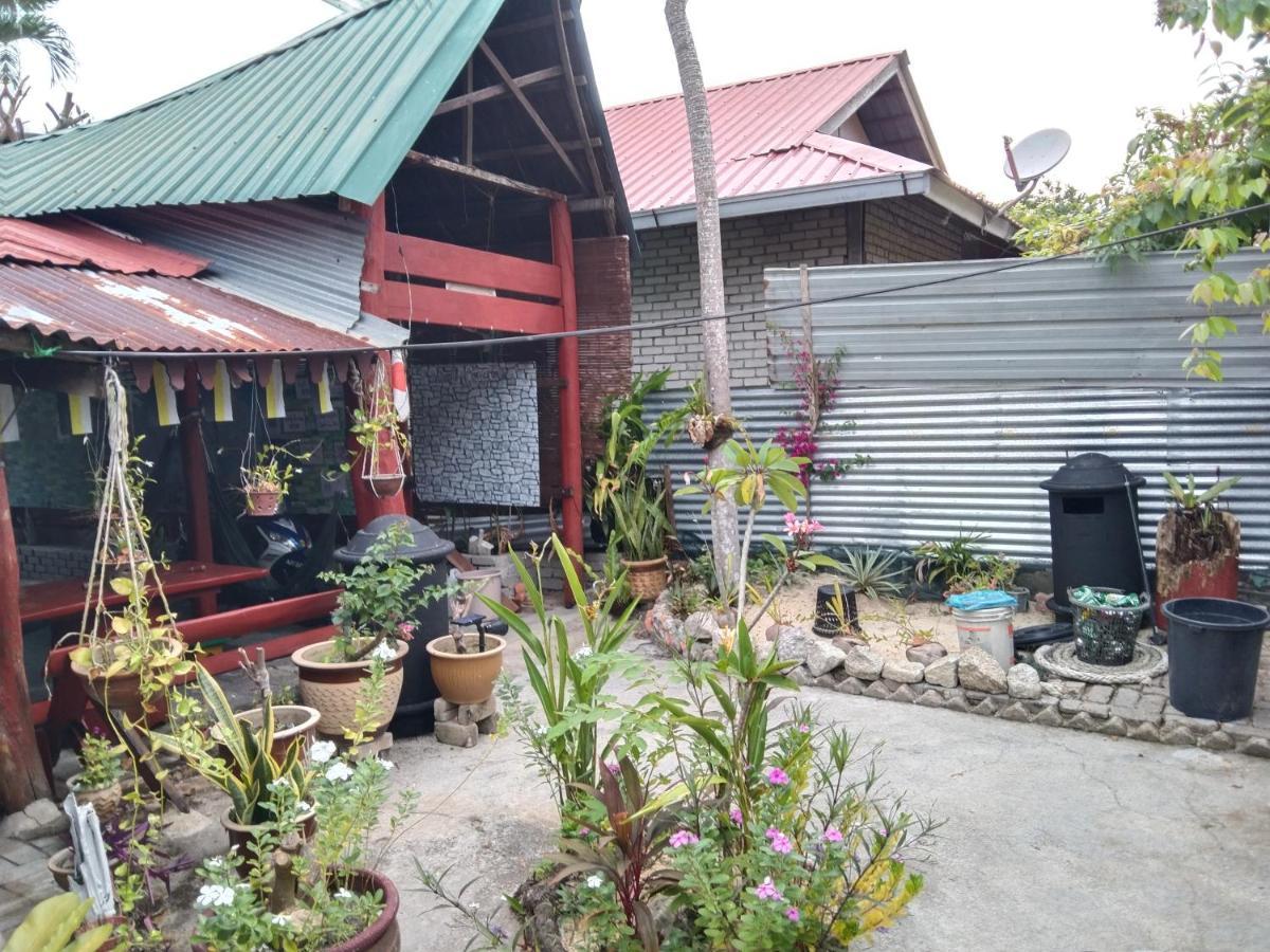 Nazri Nipah Camp Pangkor Hotel Кампунг Телук Нипа Екстериор снимка
