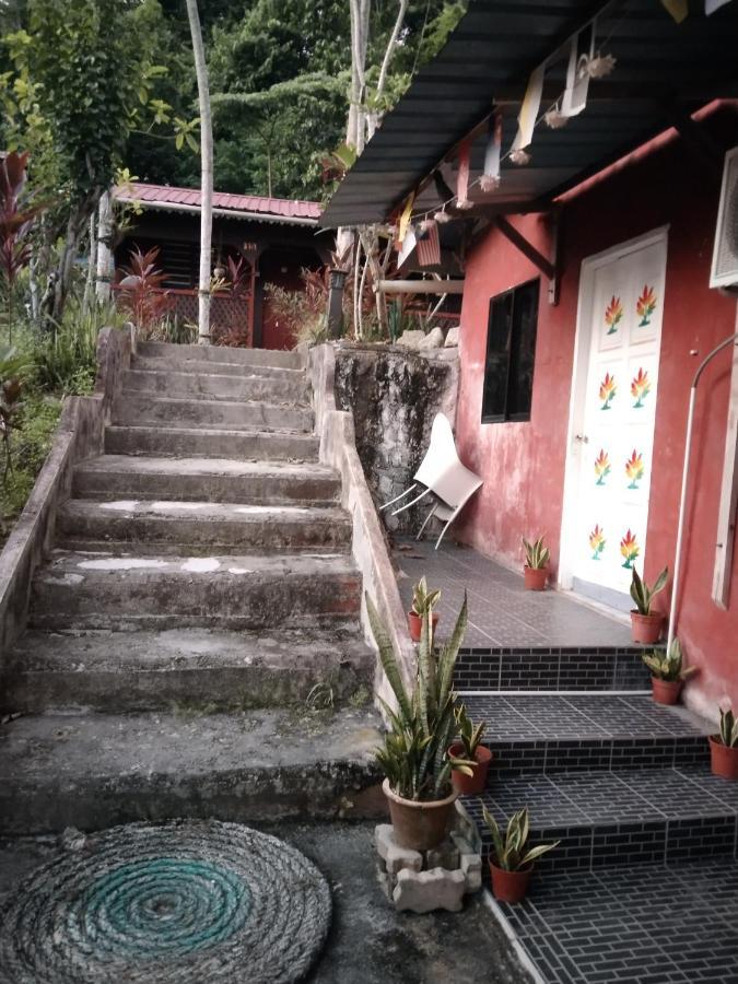 Nazri Nipah Camp Pangkor Hotel Кампунг Телук Нипа Екстериор снимка